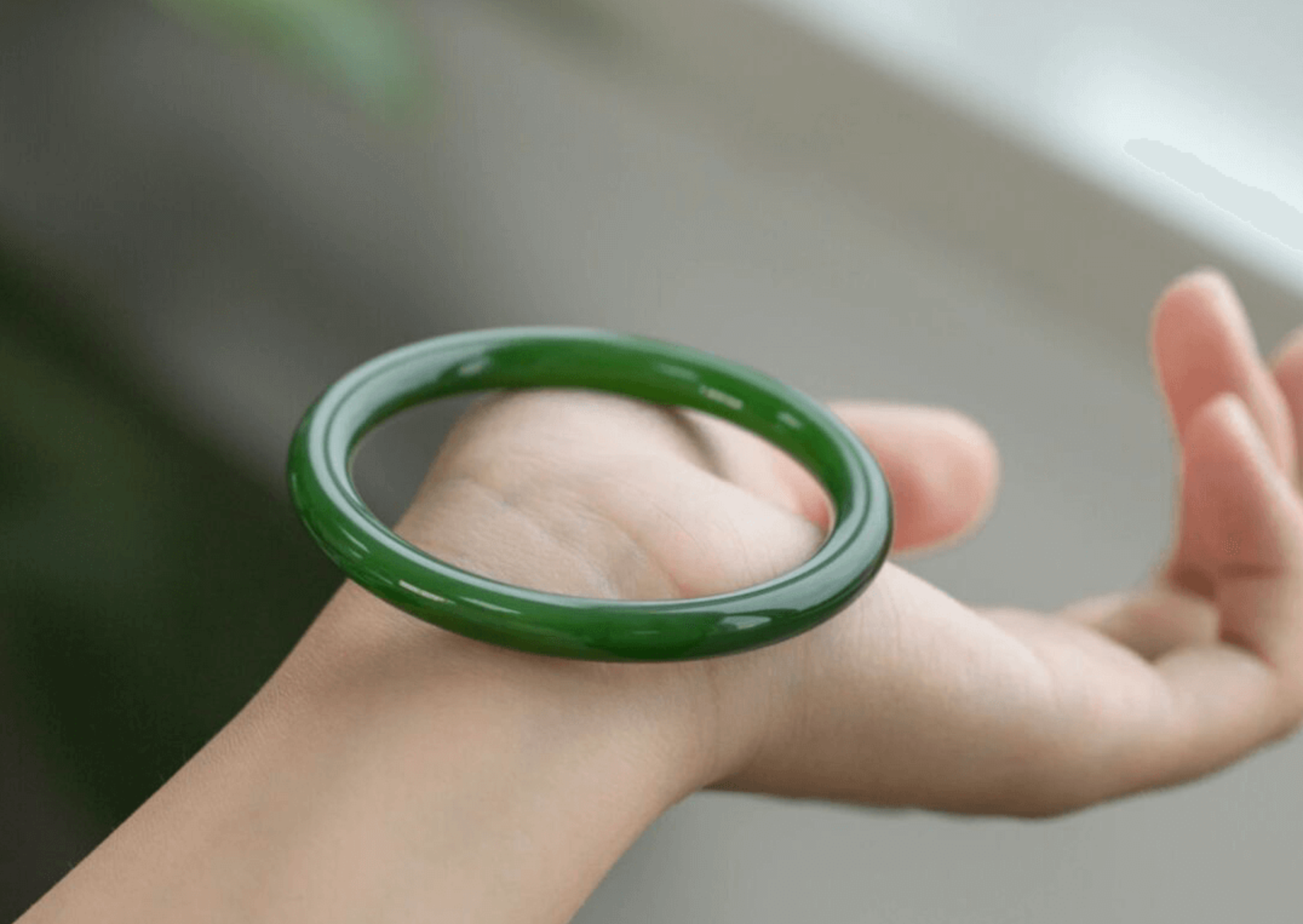 Can You Wear A Jade Bangle All The Time Just Gold Jewellery