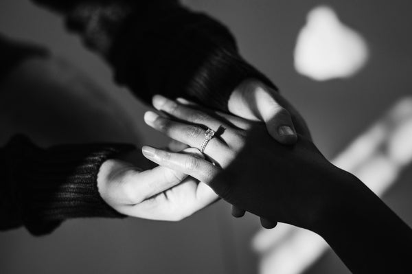 Just Gold Jewellery - Man proposing to his girlfriend with diamond ring