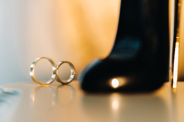 Does a Man's Wedding Band Have to Match?