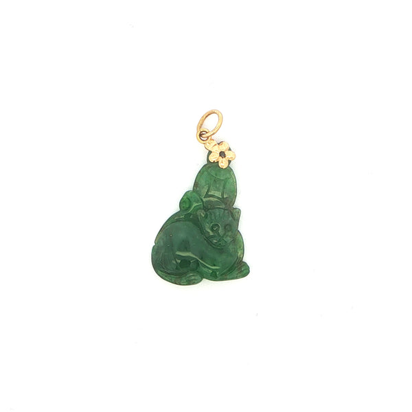 Carved Jade Cat Pendant in Yellow Gold, Gold Jewellery Sydney Australia 