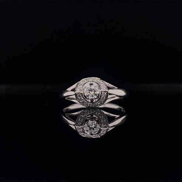 round cut ribbon design diamond dress ring