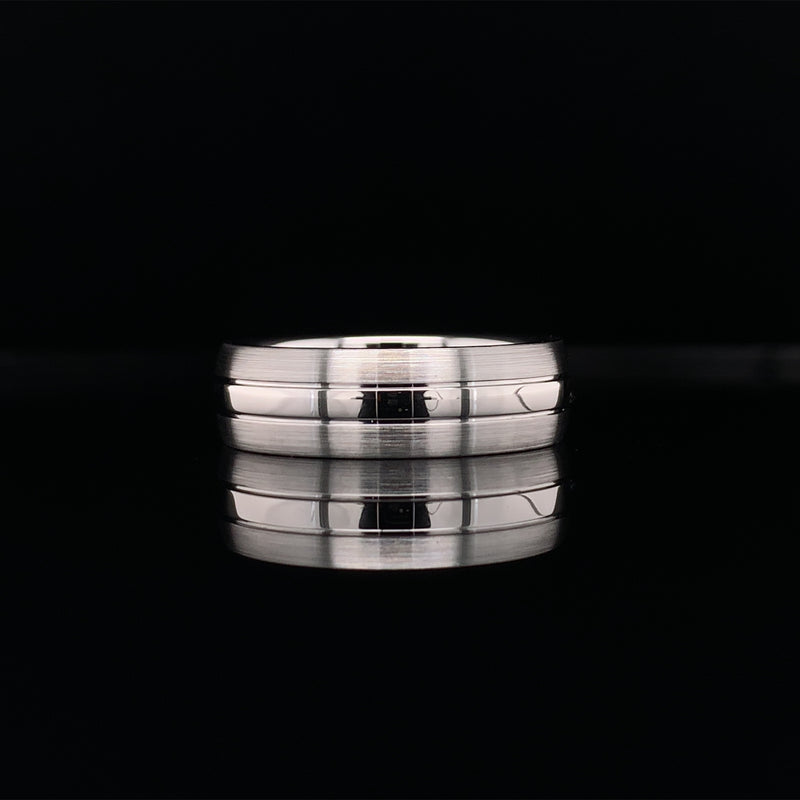 men's rounded centre groove gold wedding ring