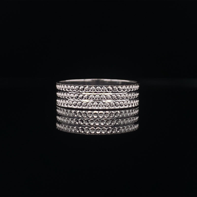circle design ring