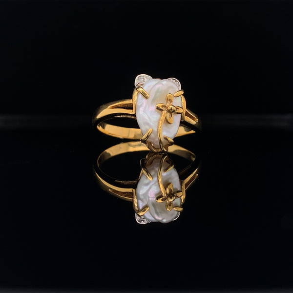 yellow gold pearl flower ring