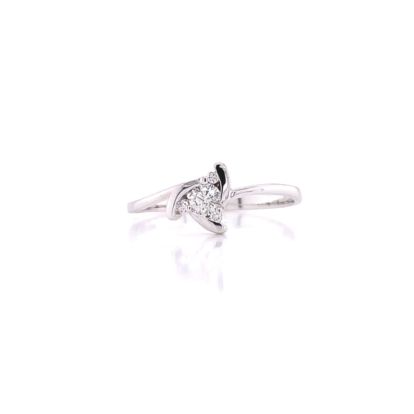 diamond triangle ring