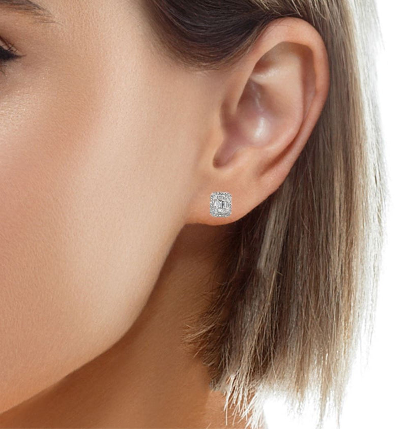 Halo Diamond Cluster Earring