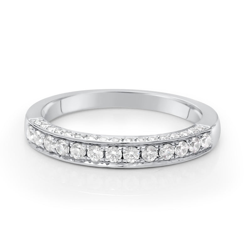Classic channel setting wedding band