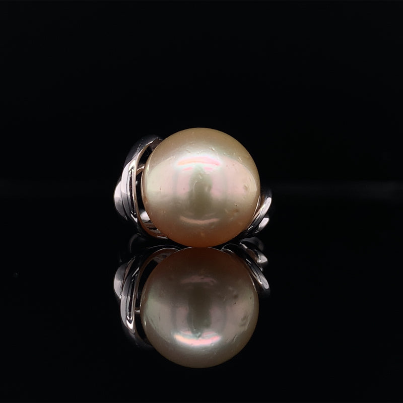 Golden Pearl Ring
