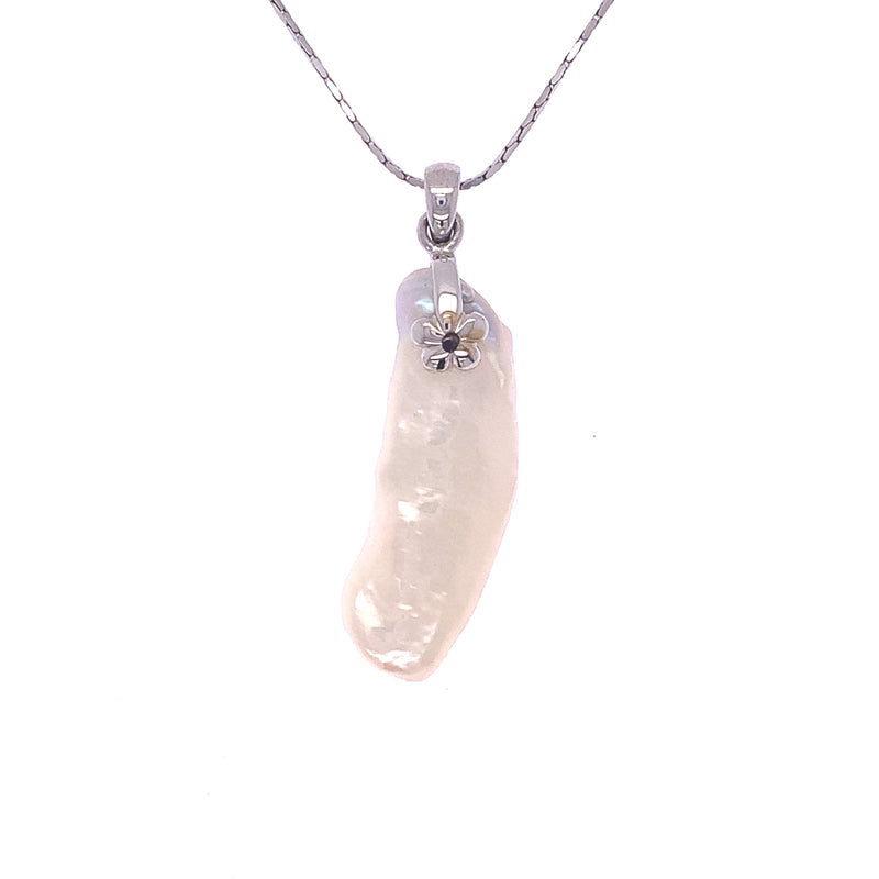White Gold Pearl Pendant