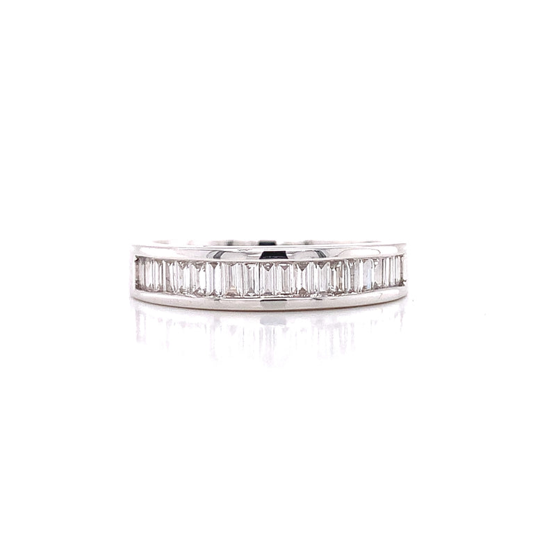 Upright Diamond Ring