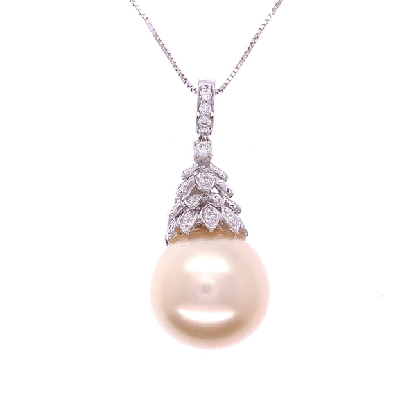 Nature Diamond Pearl Pendant