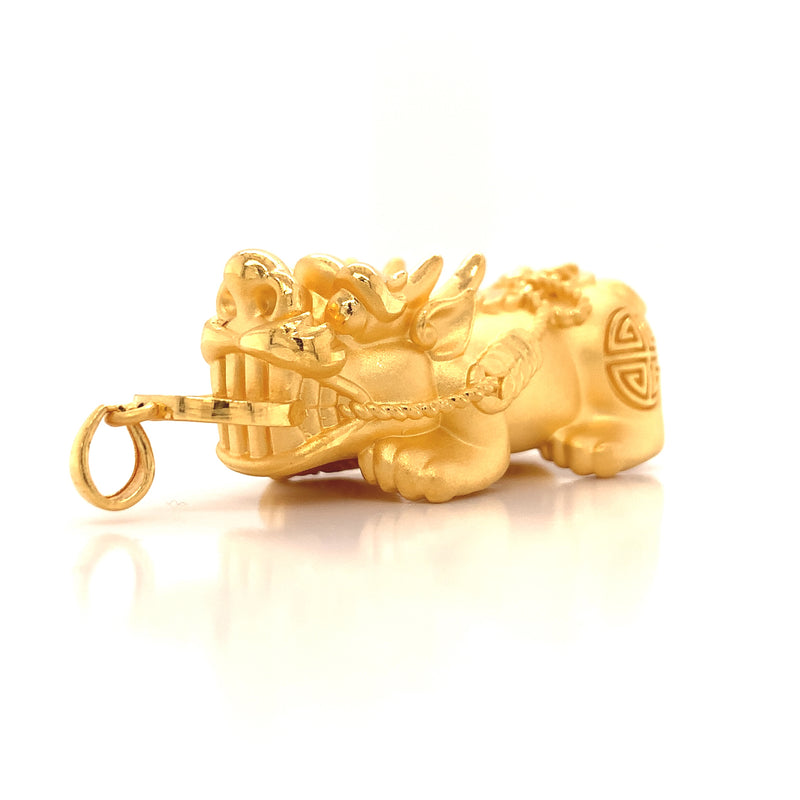 Large Gold Pixiu Pendant