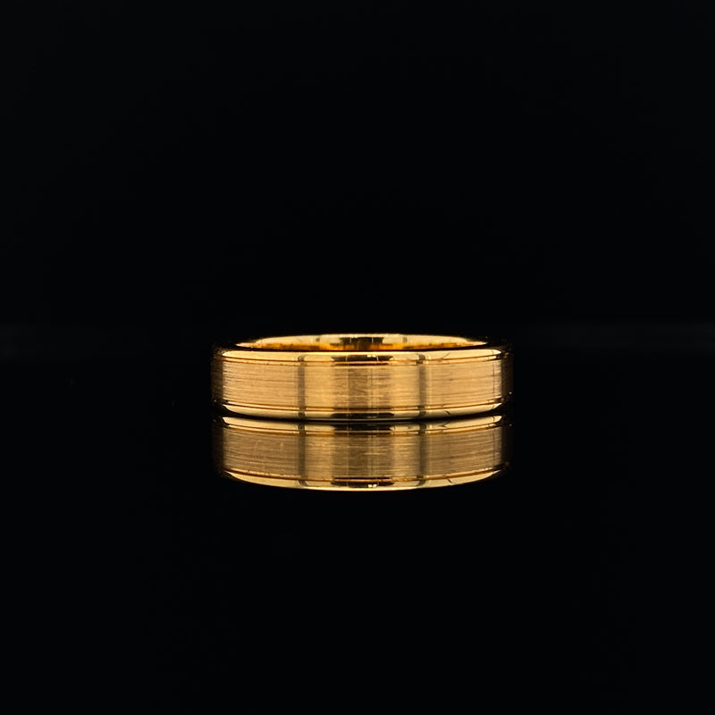 18k yellow gold matte satin finish ring