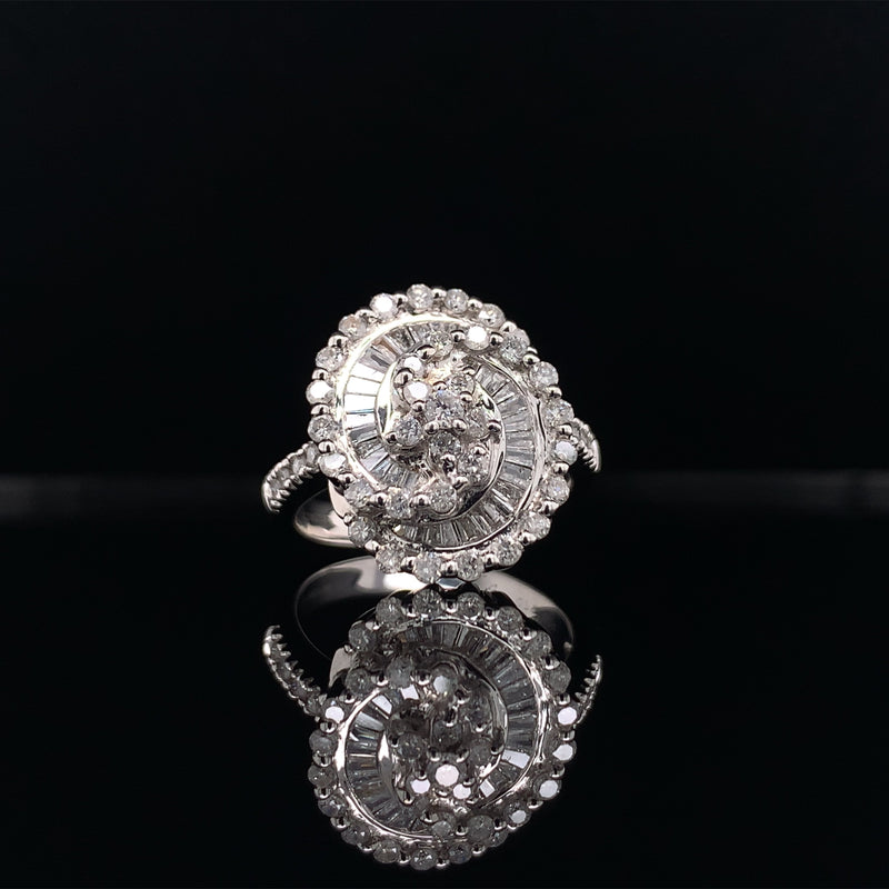 spinning diamonds baguette diamonds dress ring