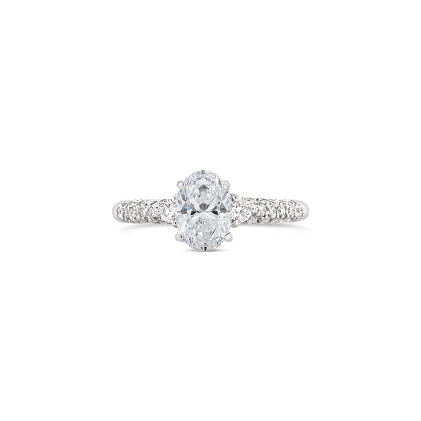 Four prong oval cut pave